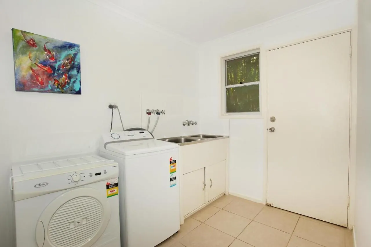 Casa de Férias 35 Santa Monica Avenue Vila Coolum Beach Austrália